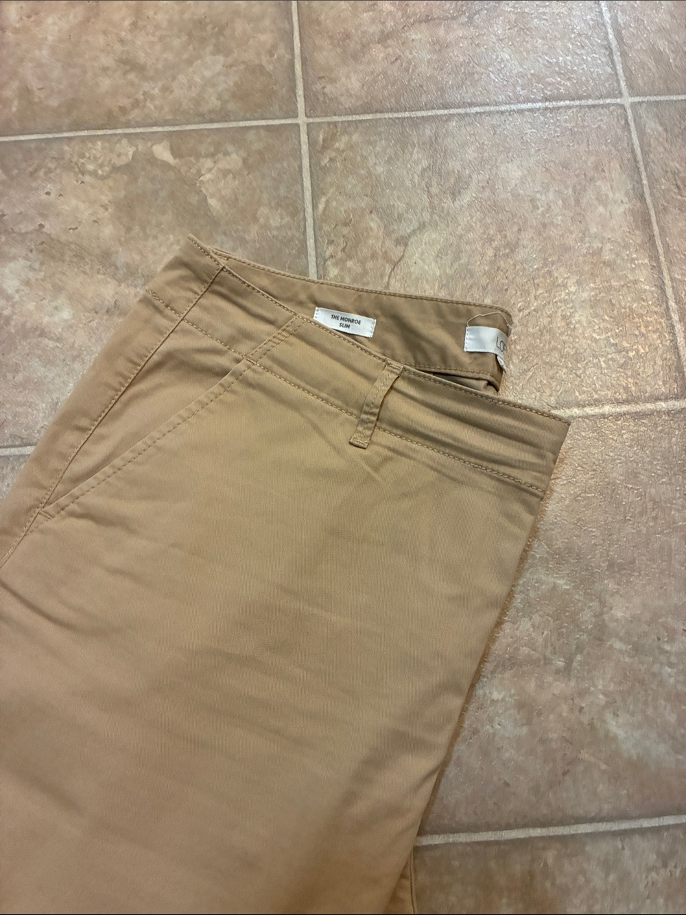 LOFT Women's Tan The Monroe Slim